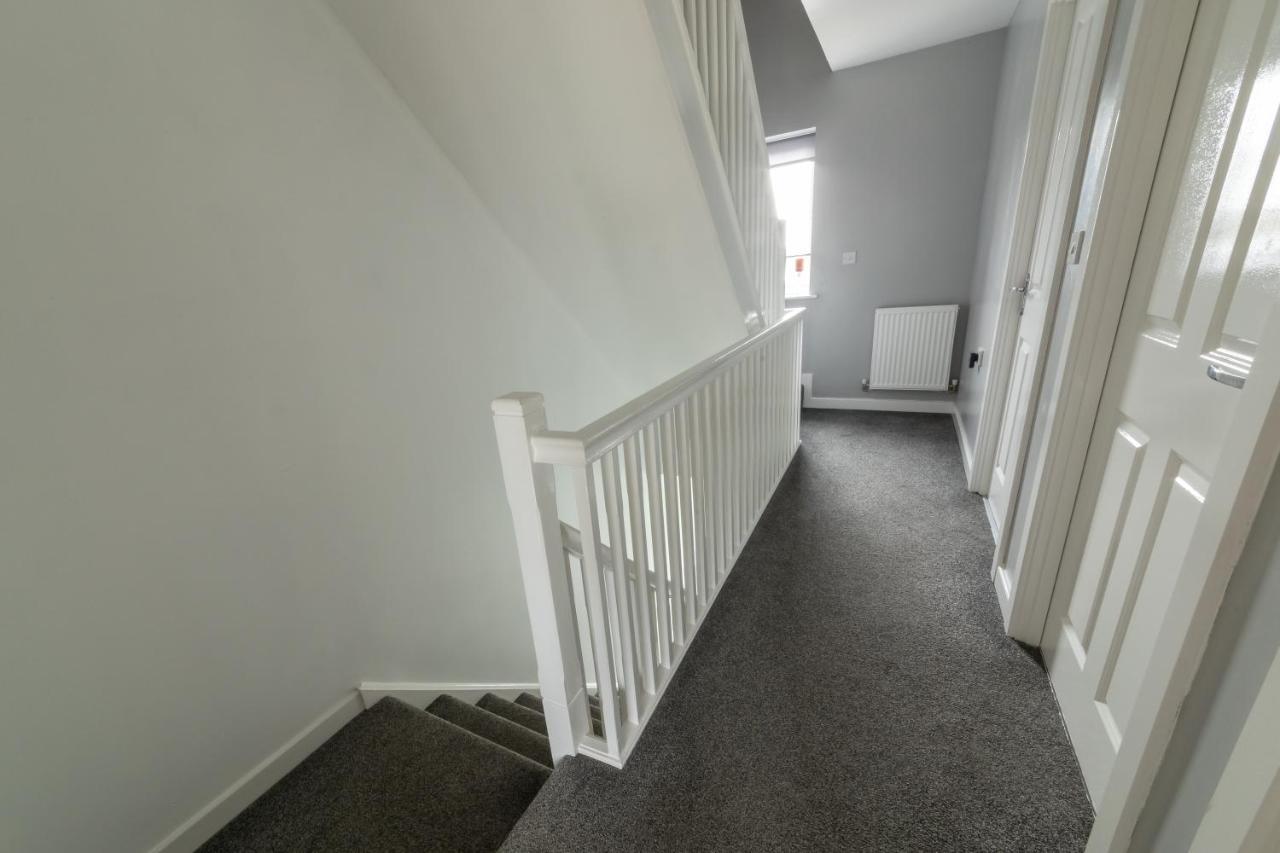 Apartment Contractor-Ready House - Bright, Spacious, And Free Wifi Included! Luton (Bedfordshire)