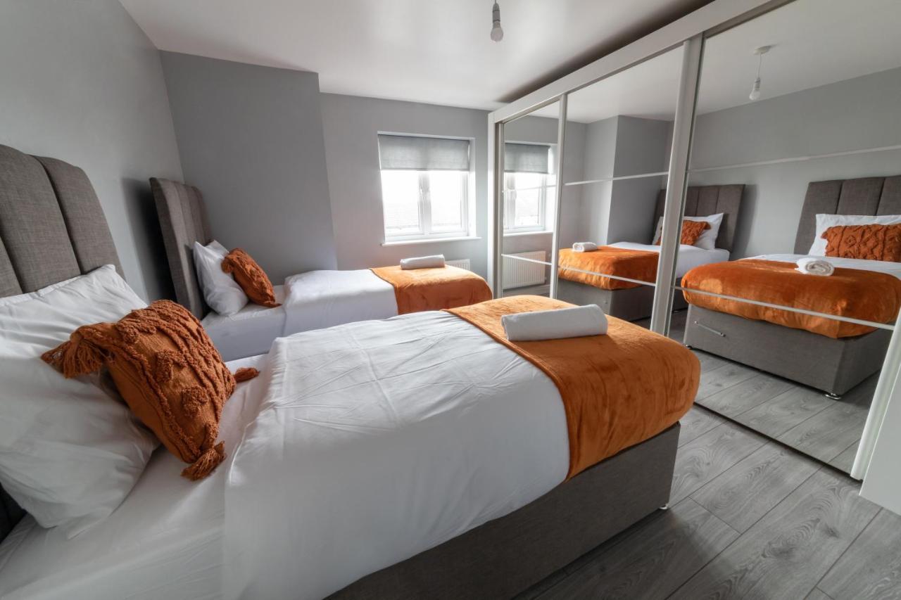 Contractor-Ready House - Bright, Spacious, And Free Wifi Included! Apartment Luton (Bedfordshire)